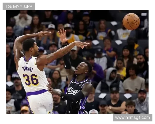 湖人缺少东詹却被里夫斯打爆德罗赞拉文表现为何不敌对手